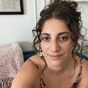 Meet your Posher, Sara